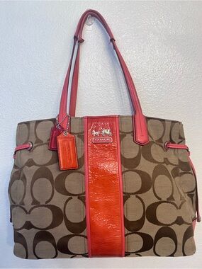 Coach Chelsea Signature Stripe Charlie Tote - 18967